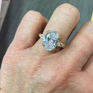 Moissanite+GRA Certificate